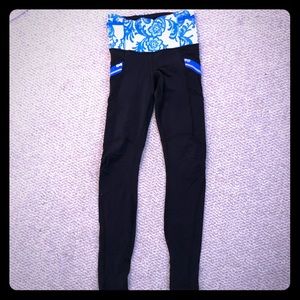 High waisted Lulu leggings with multiple pockets